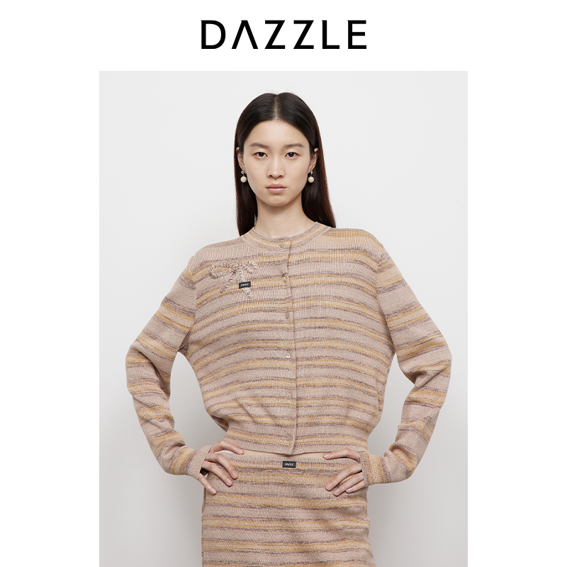DAZZLE 地素毛衣2025年春季新款土黄色针织长袖开衫2J1E523