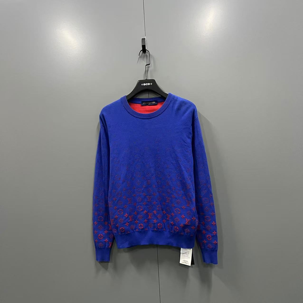 99新 LouisVuitton/路易威登 c 渐变老花针织衫 XS码 bc013091