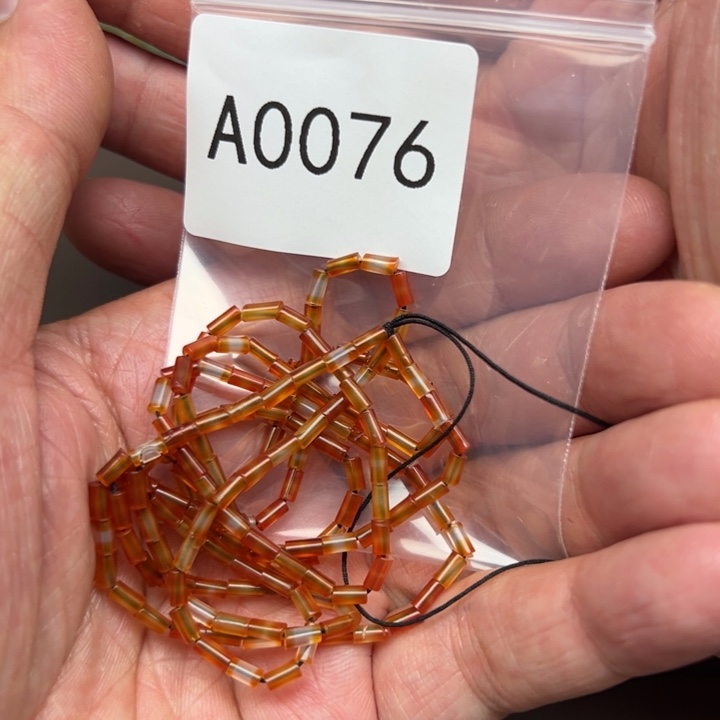 玛瑙/玉髓未镶嵌珠宝半成品小*驹