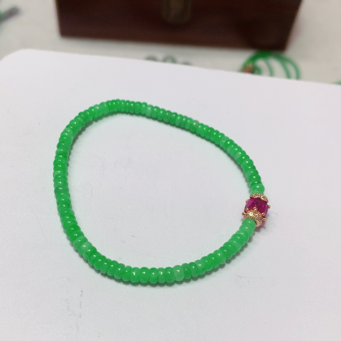 翡翠手链未镶嵌缅甸翡翠