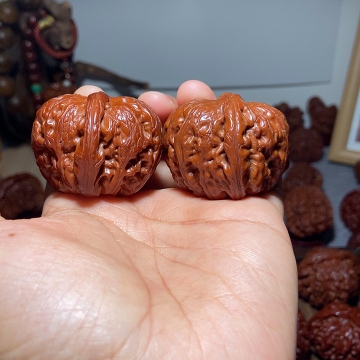 疯***哥核桃元宝11111111