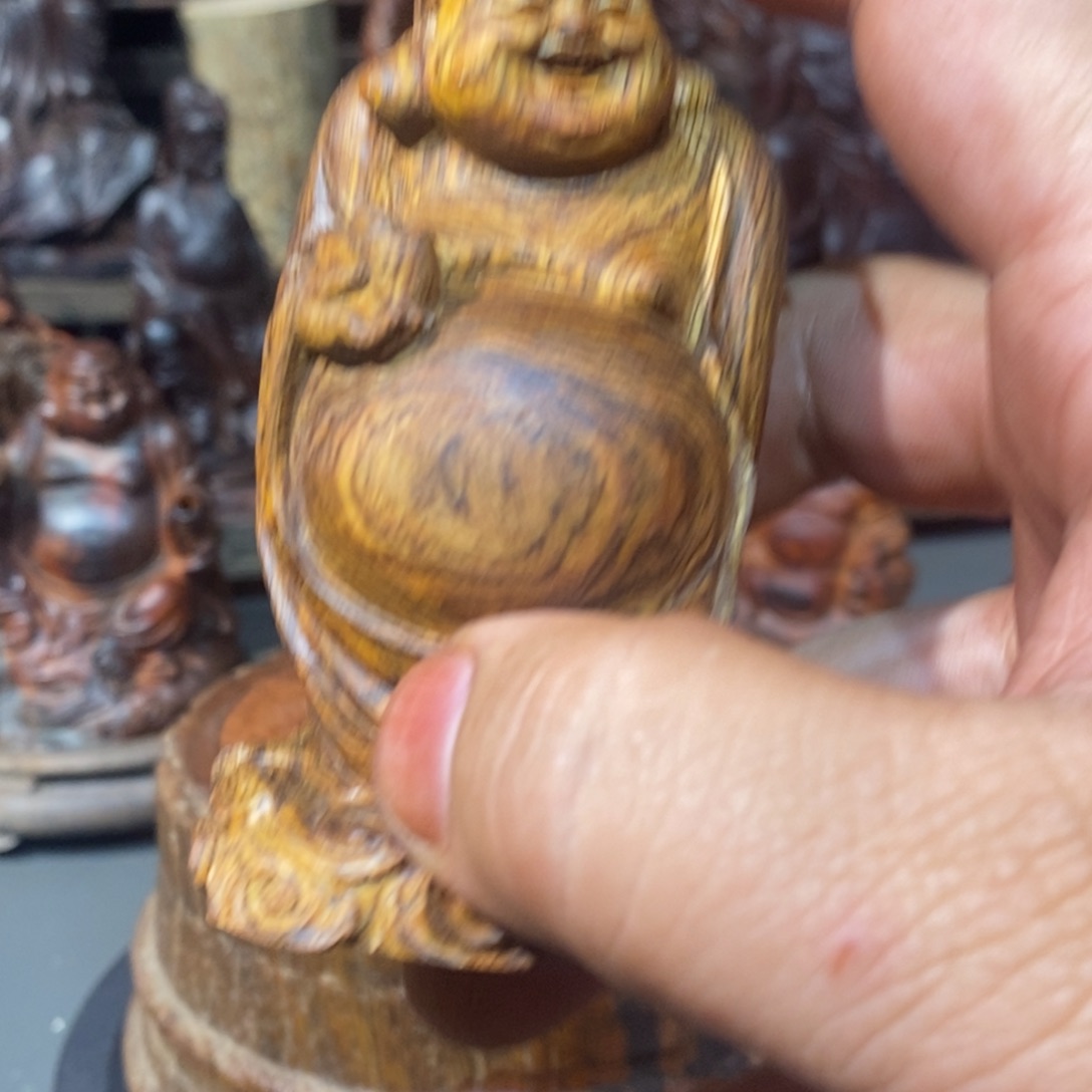 与***舞黄花梨/降香黄檀弥勒