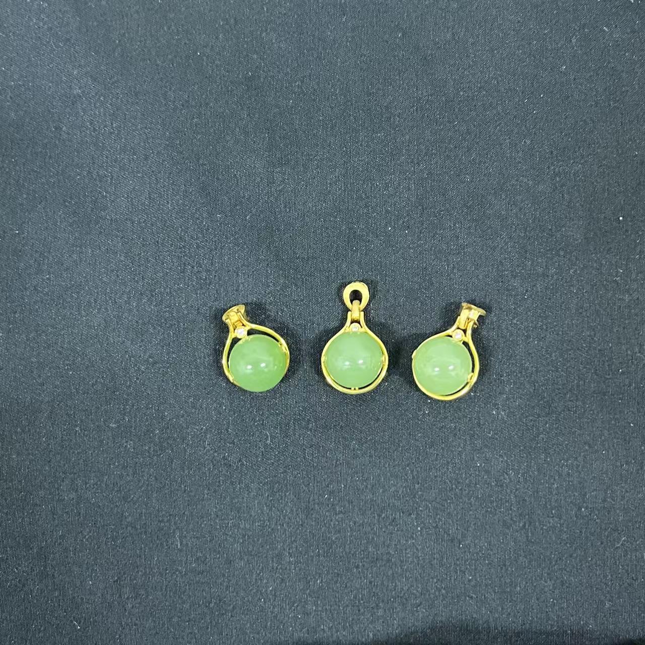 柚子来啦【单珠】天然和田玉HZ青海料翠青18K金吊坠多样性发一B1047