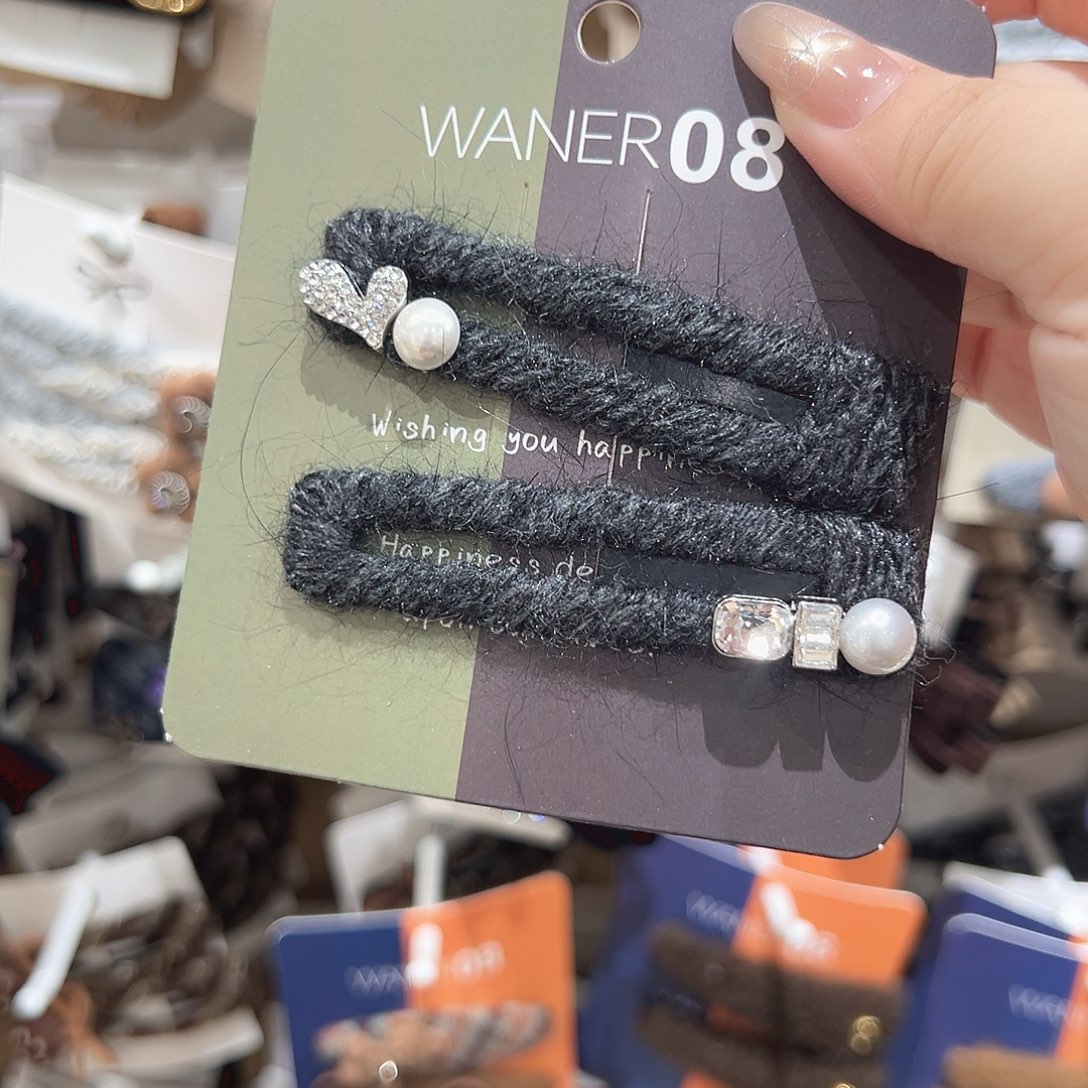 非金属深灰爱心钻掰掰