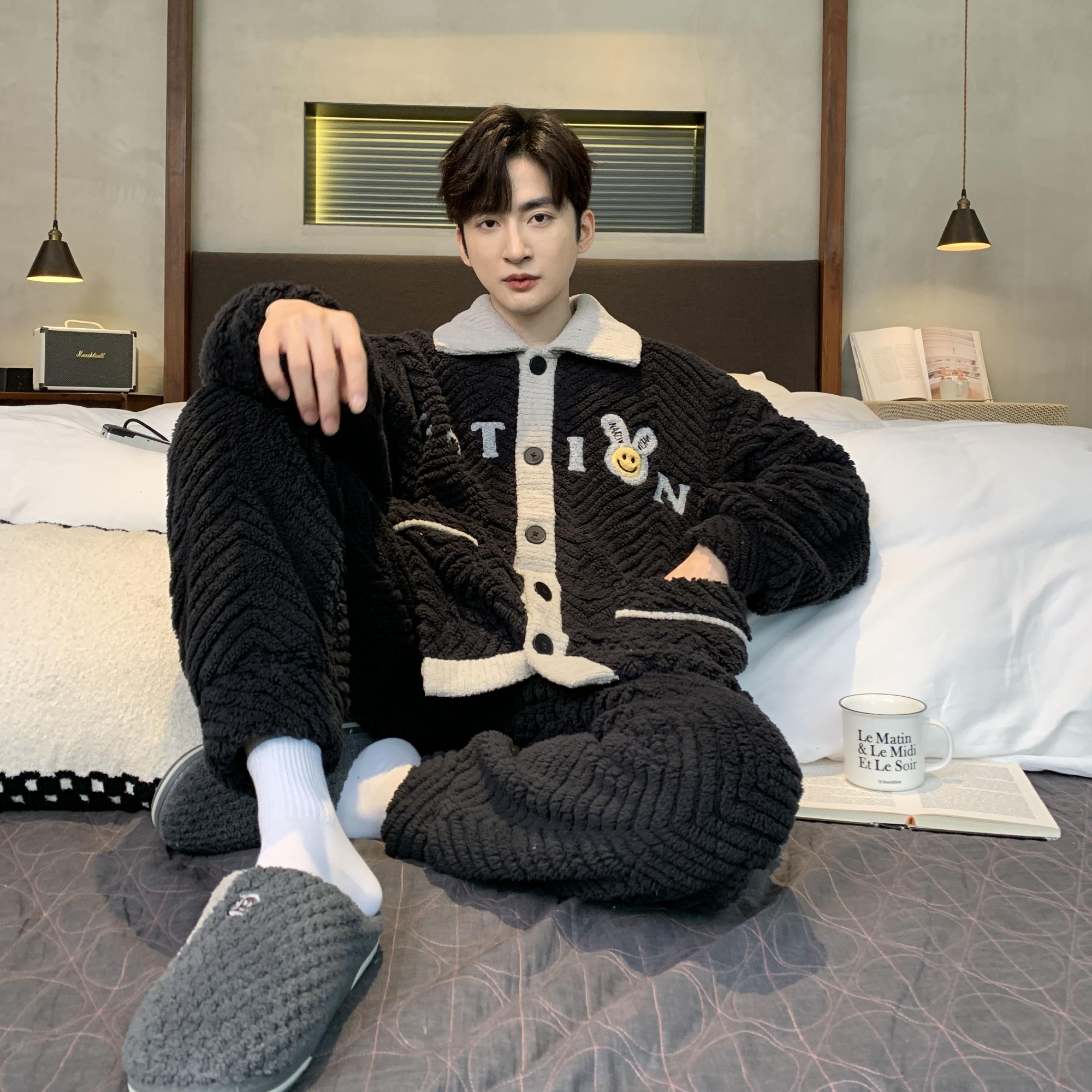 冬季青年保暖男士睡衣家居服套装加绒气质复古时尚加厚上衣套装