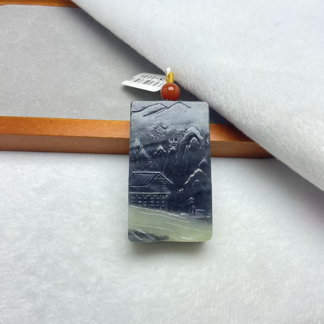 和田玉青花挂件V050