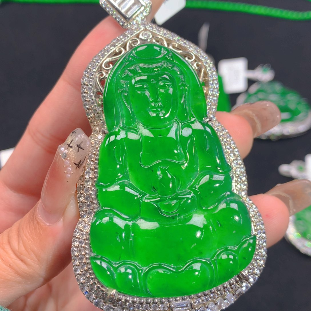 翡翠颈饰银S925镶嵌111111111111