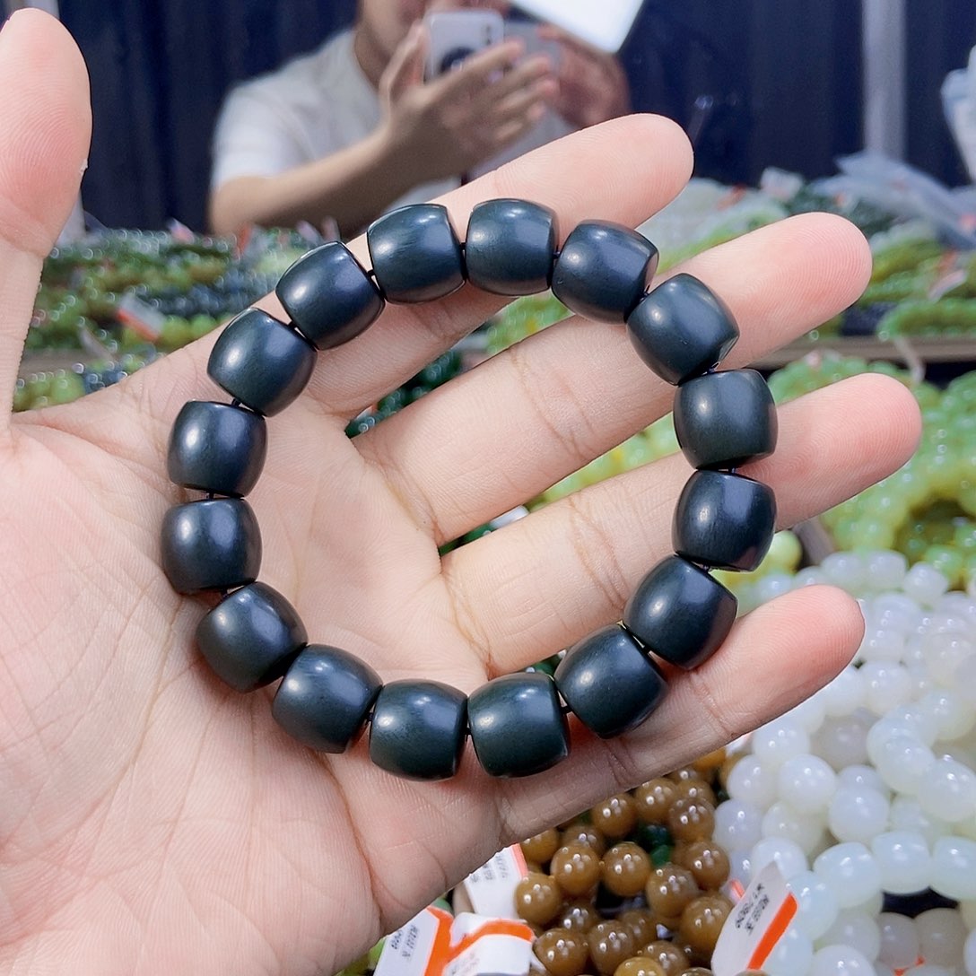 和田玉未镶嵌手串纯天然卡14新疆且末料沙枣青手串多样性发一