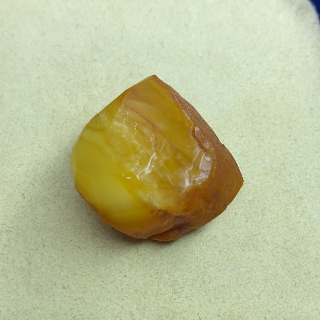 未镶嵌定制蜜蜡梨