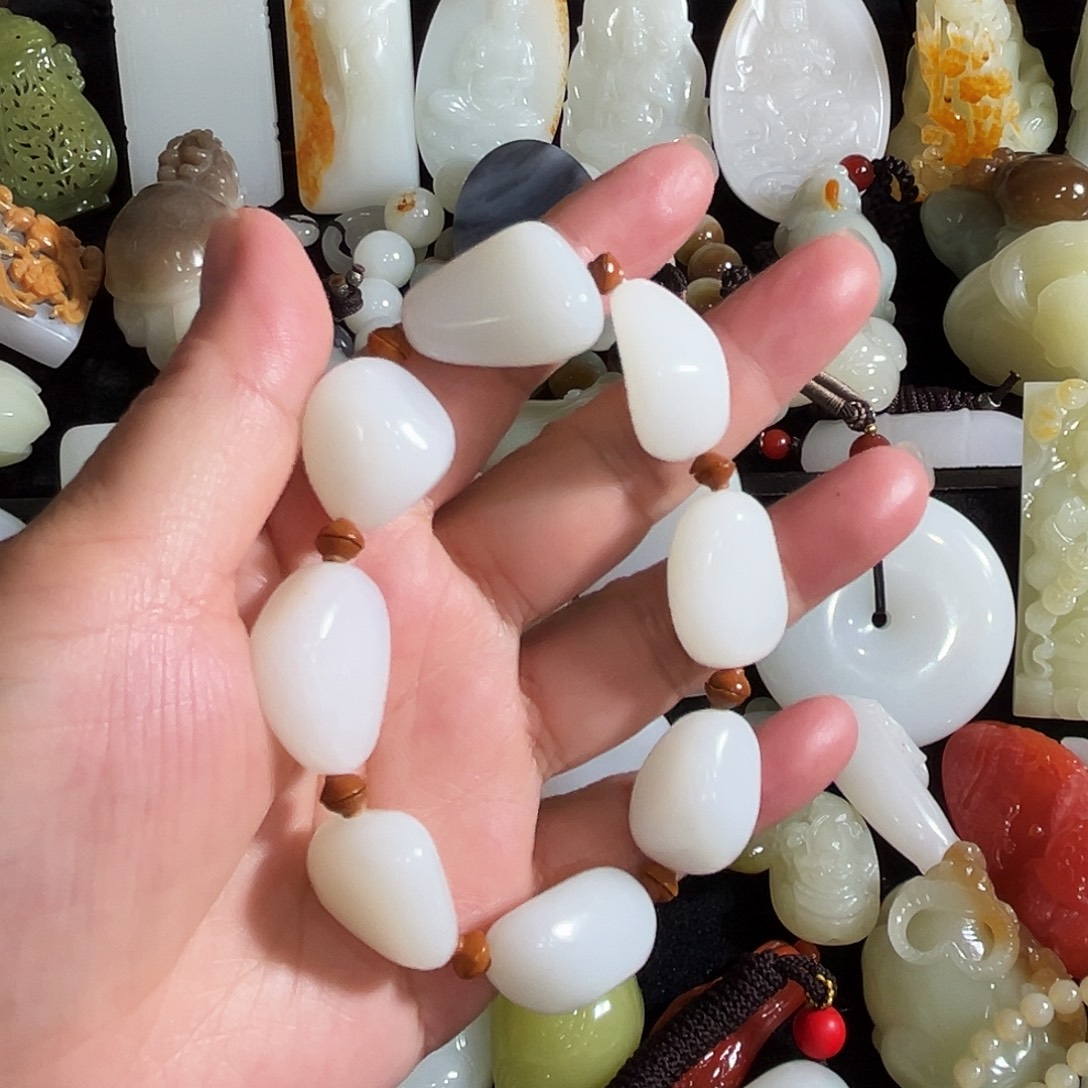 和田玉（糖玉）未镶嵌手链