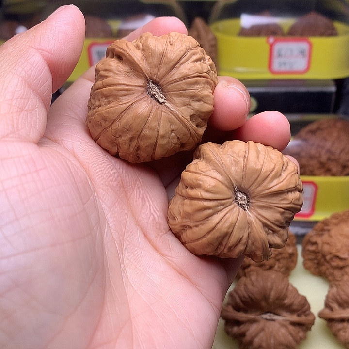 文玩核桃吊坠表**光南瓜