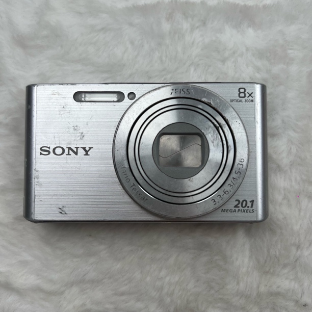 9新 Sony/索尼 W830银色 2010w像素8倍小长焦 网红款ccd蔡司镜头