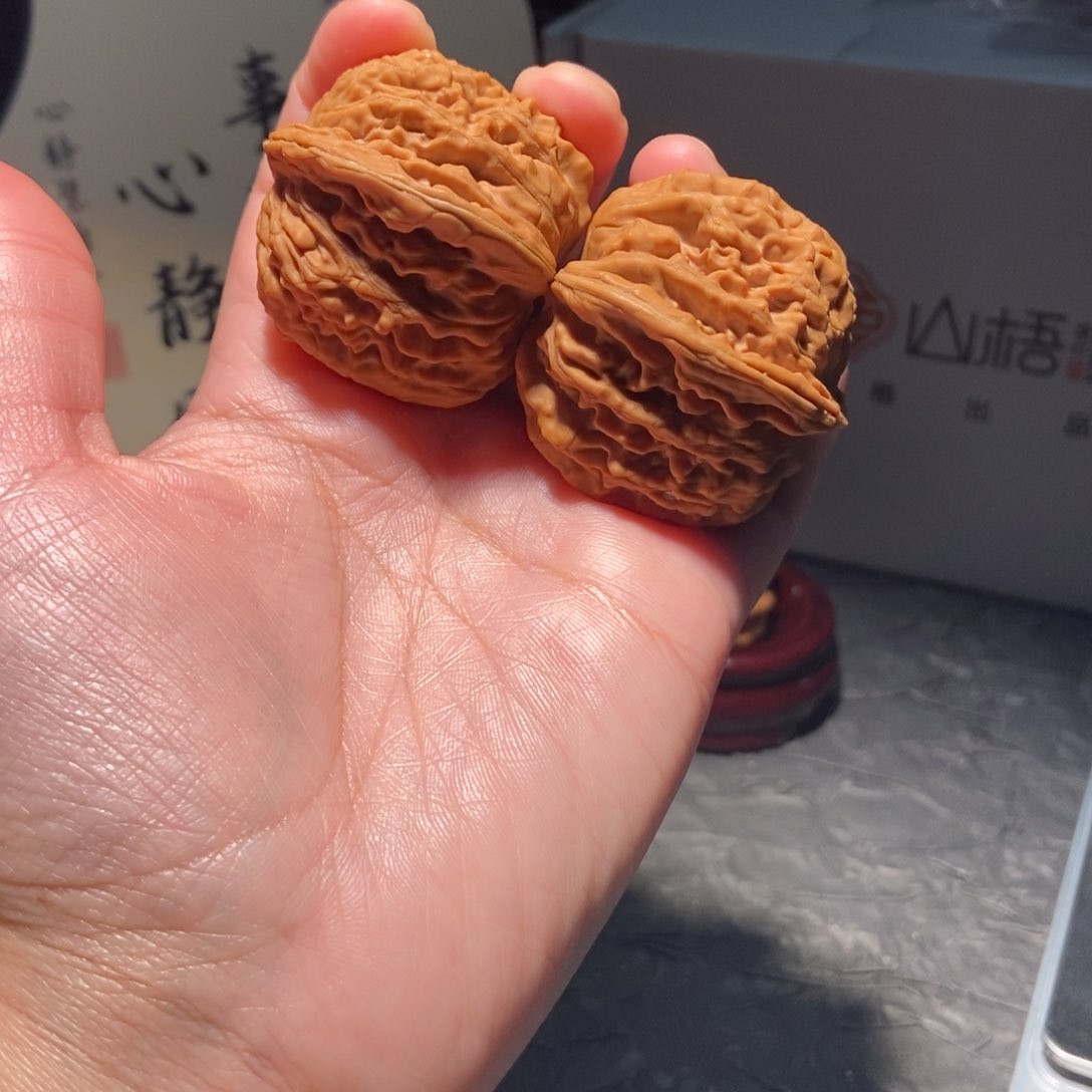 核桃把件a****e40全品楼