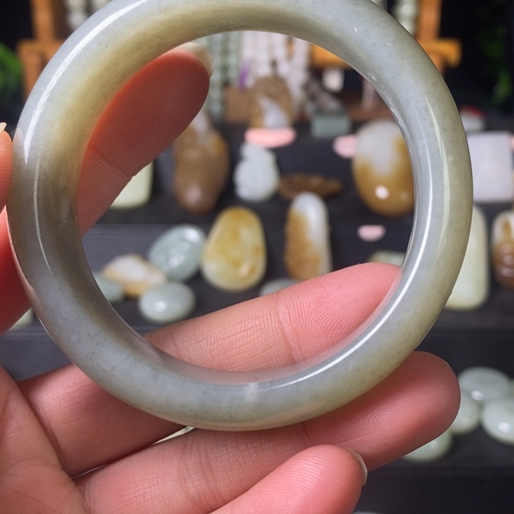 和田玉（糖玉）手镯未镶嵌