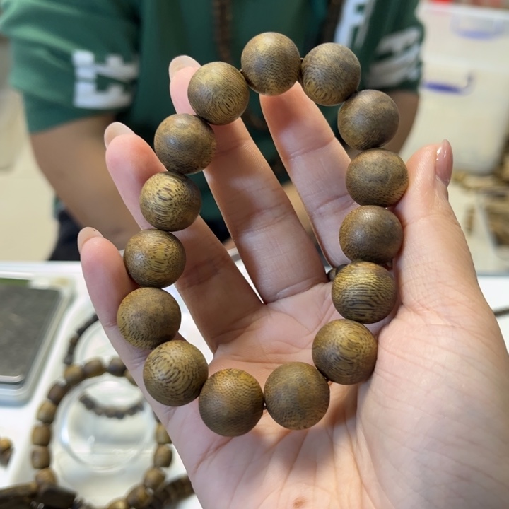 沉香手串1.5圆珠15克单圈多样性发1