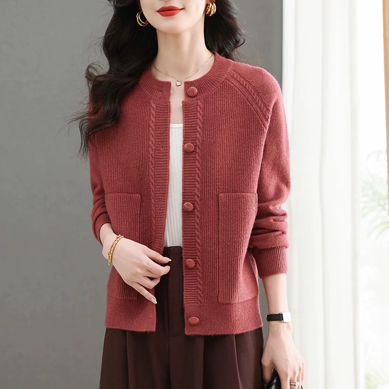 外套开衫女上衣2025春装新款时尚口袋毛衣春秋短款长袖针织衫外搭