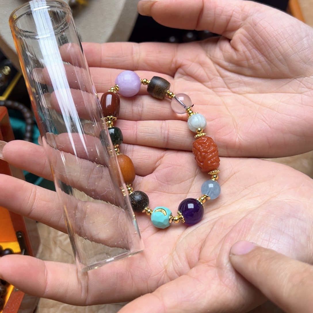 大叶紫檀（黑酸枝木类）