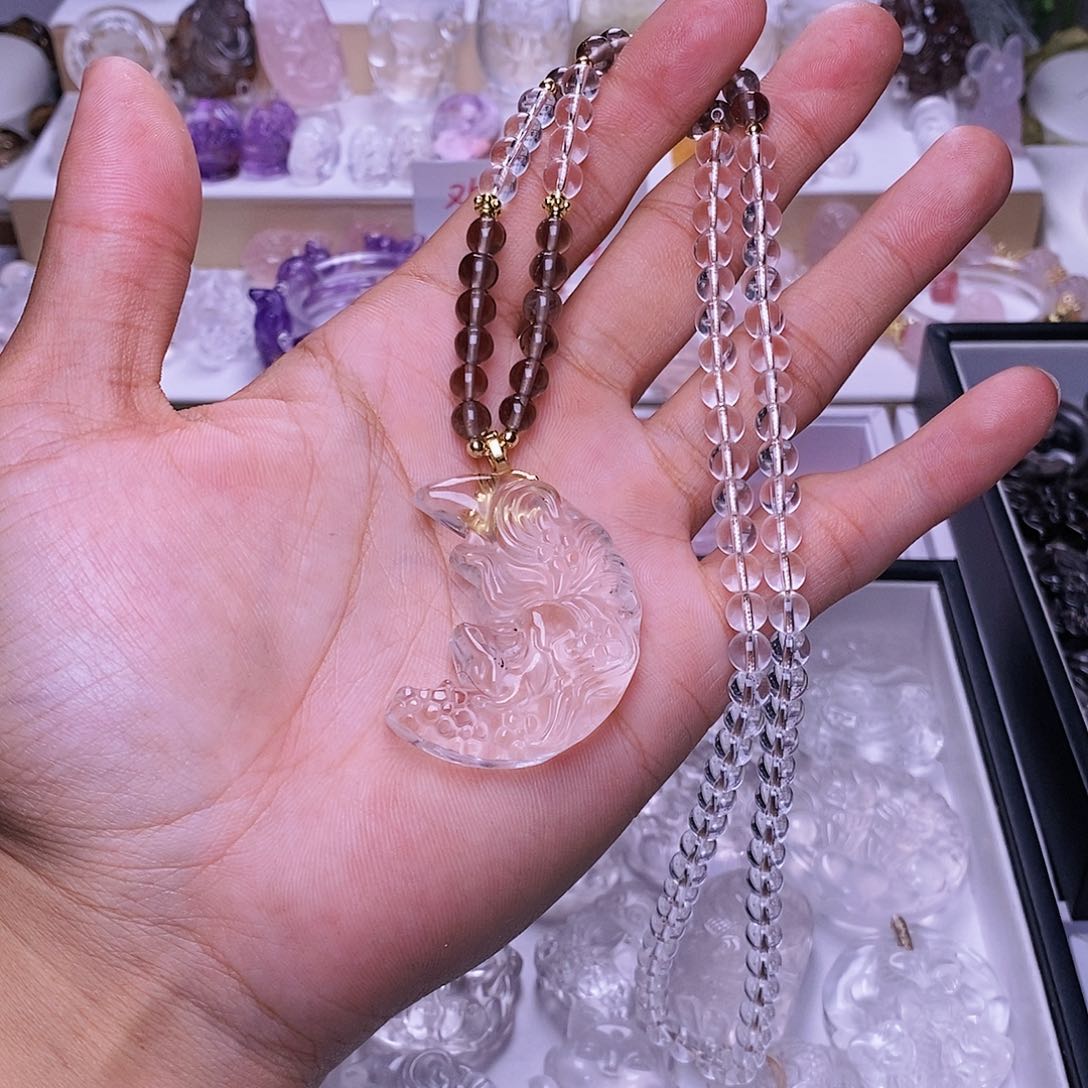 水晶颈饰未镶嵌白水晶月亮狐吊坠 送链子
