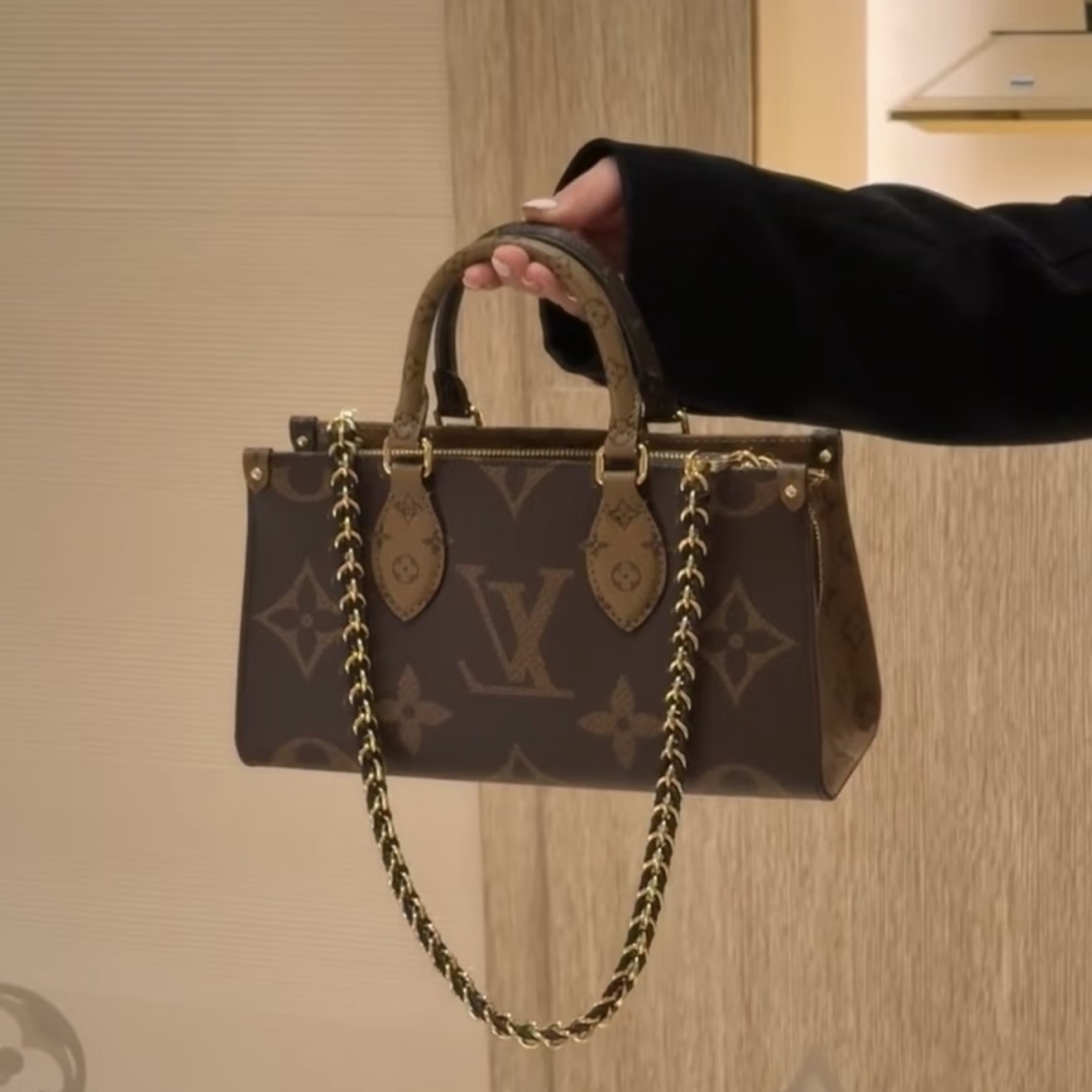 99新 LouisVuitton/路易威登 lv onthego 横版新款肩带/优品