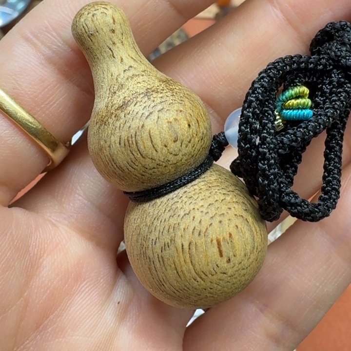 大叶紫檀（黑酸枝木类）