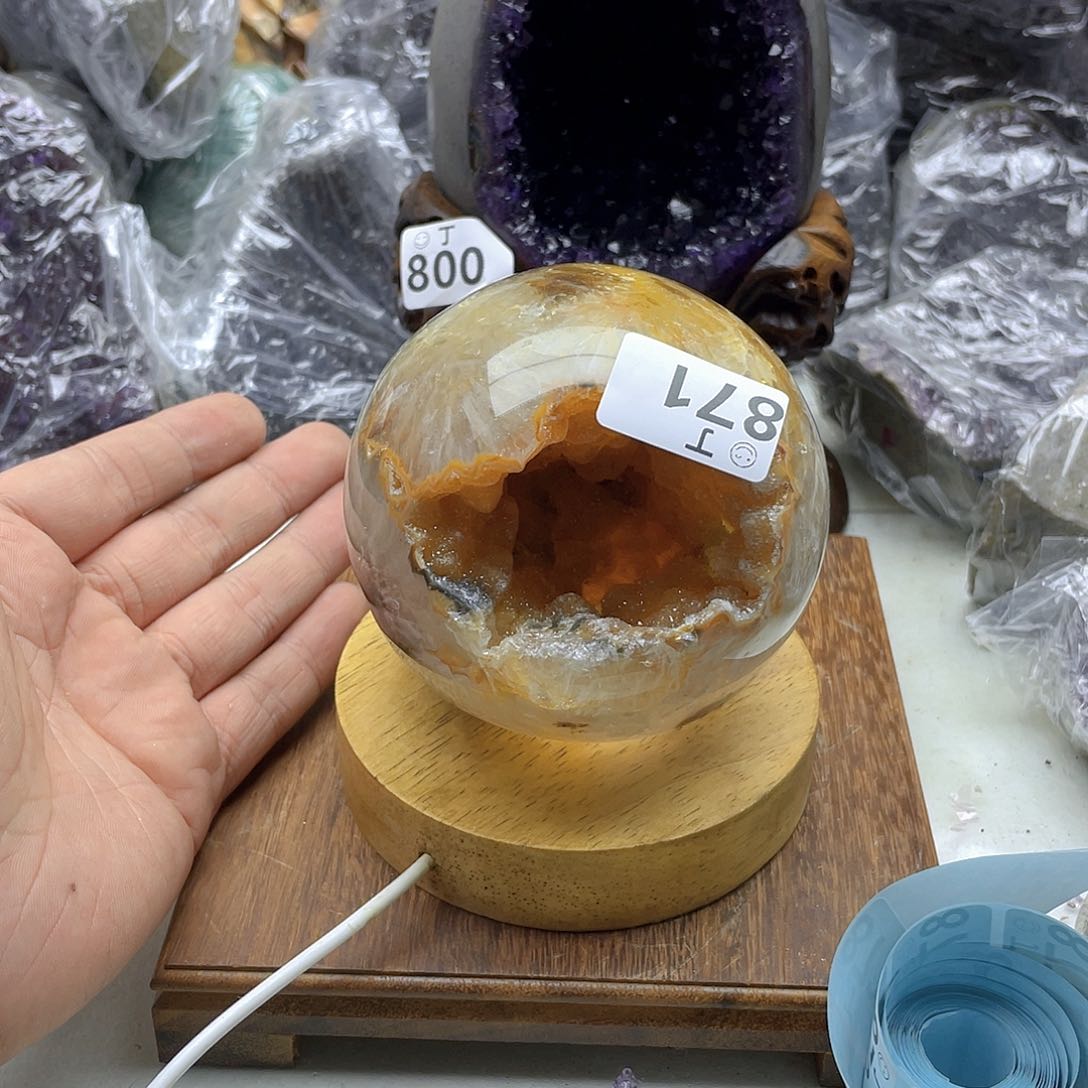 紫晶大型摆件（非配饰）未镶嵌