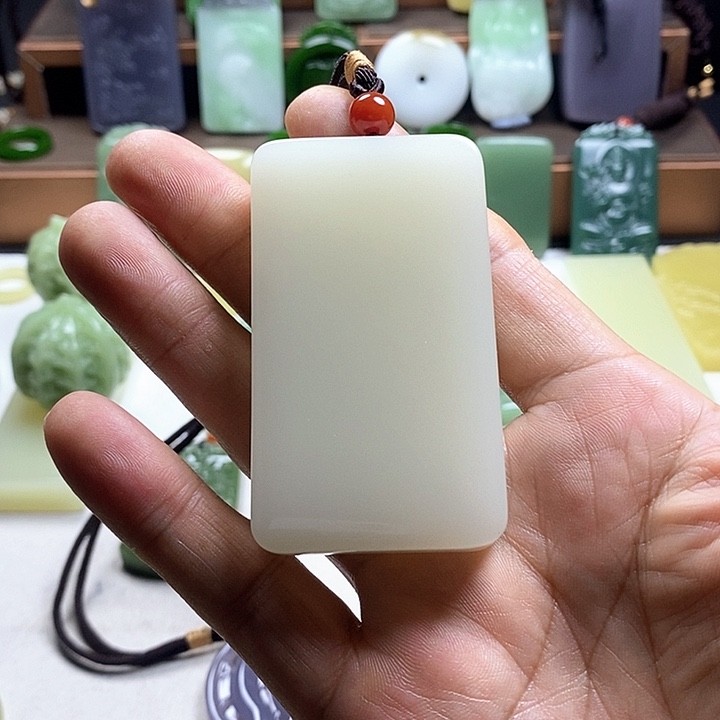 和田玉未镶嵌珠宝奇石