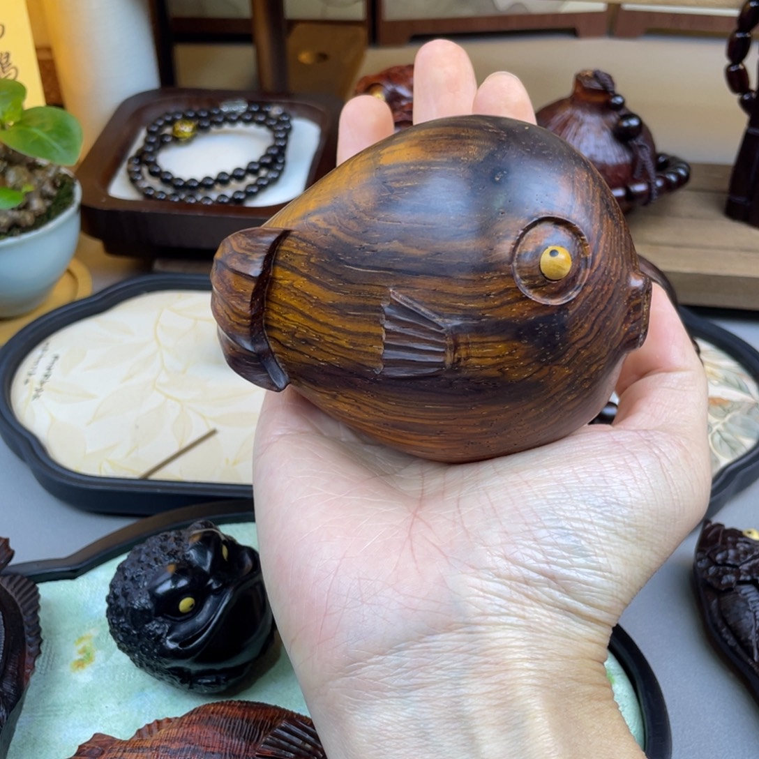 手***7微凹黄檀（南美大红酸枝）