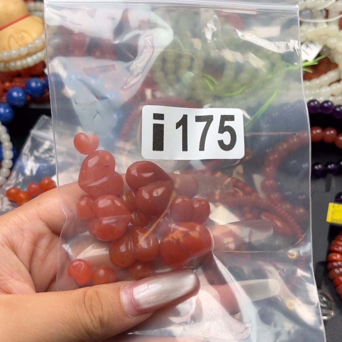 南红玛瑙未镶嵌珠宝奇石有*