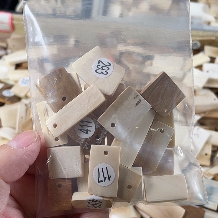 泥塑不打孔联系客服