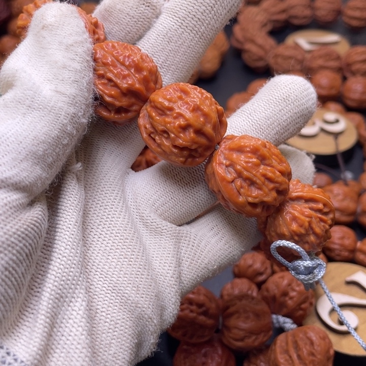 靖***全文玩核桃手串火焰纹福利