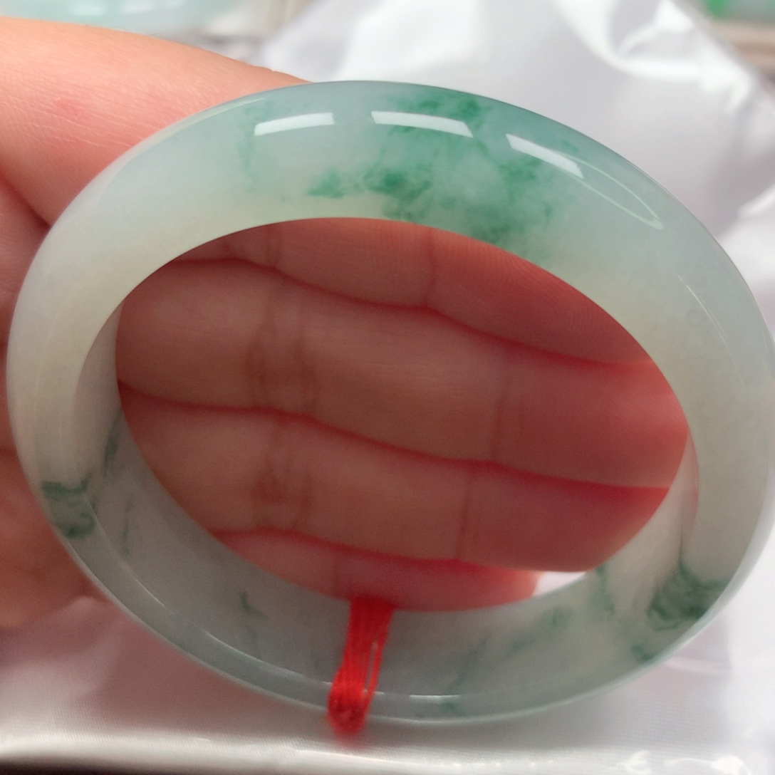 翡翠未镶嵌手镯25冰飘花 有纹漏