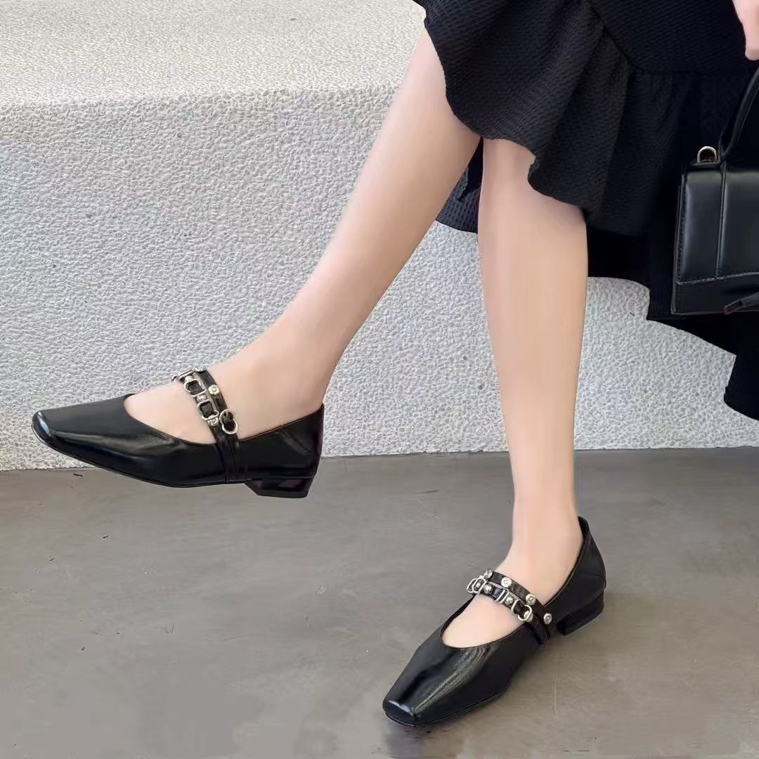 C6651 黑色 时尚方头2025新款玛丽珍舒适低跟浅口女单鞋
