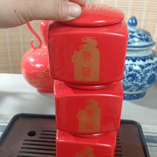 茶叶罐1122233345566
