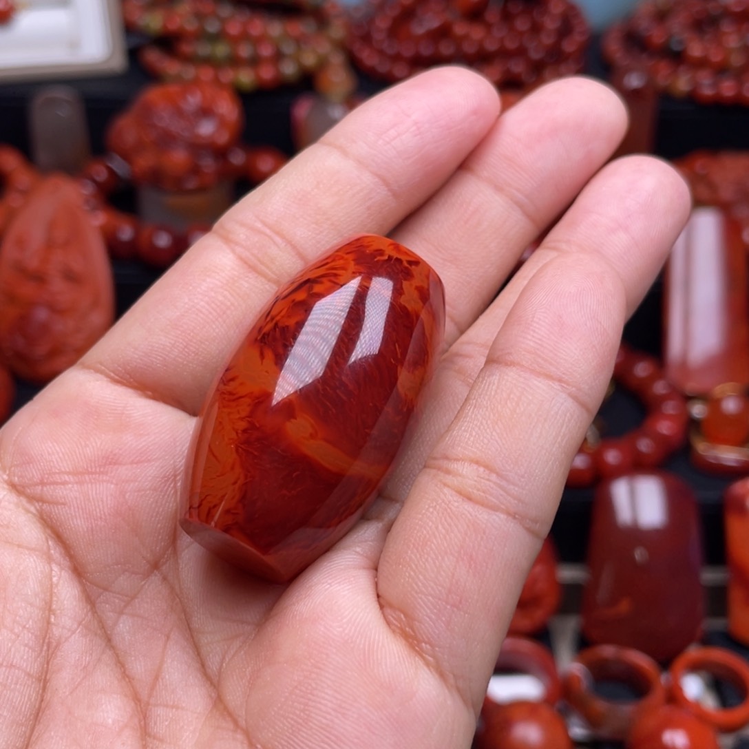 南红玛瑙珠宝奇石未镶嵌吊坠