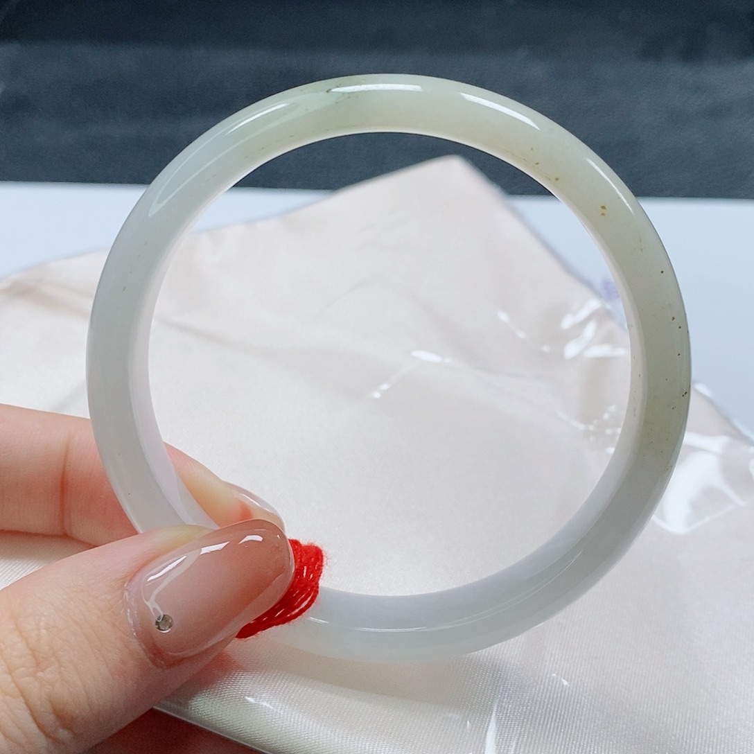 【闪购商品】未镶嵌手镯翡翠415号