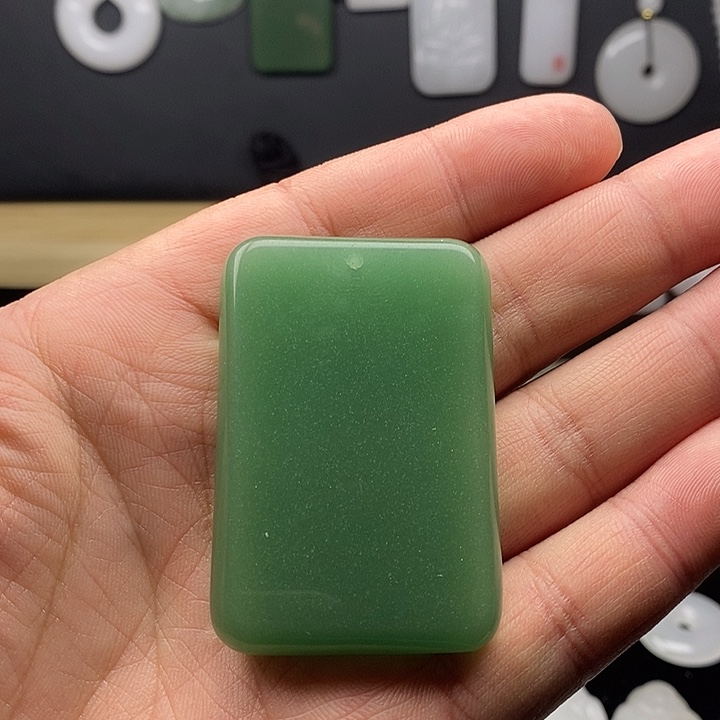 石英质玉颈饰未镶嵌凡***老