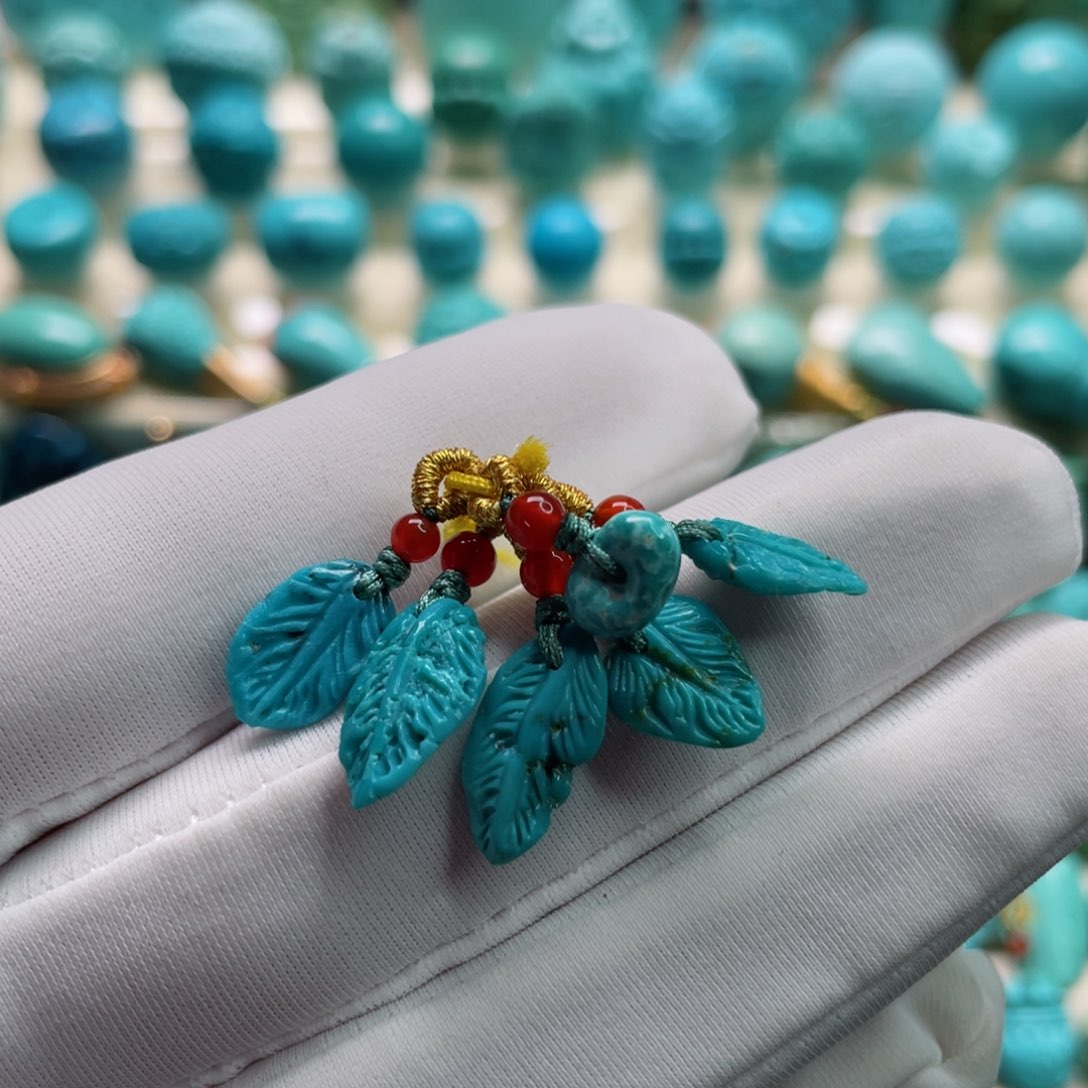 南红玛瑙颈饰未镶嵌