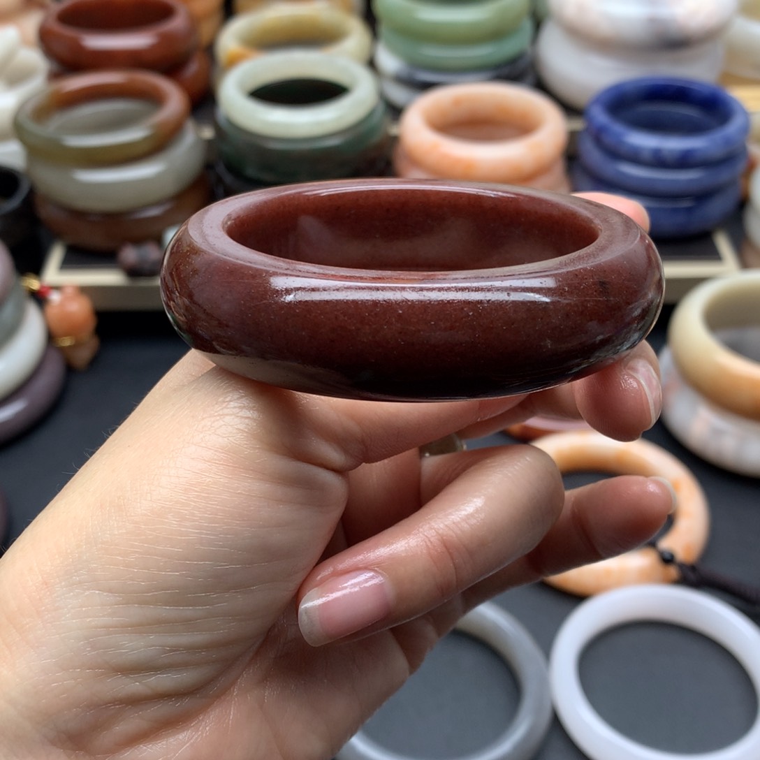 石英质玉手镯未镶嵌S**…