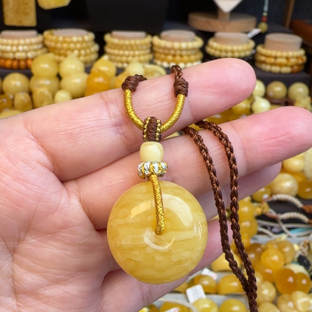 琥珀未镶嵌套链天然俄料虎皮妖花蜜蜡平安扣吊坠