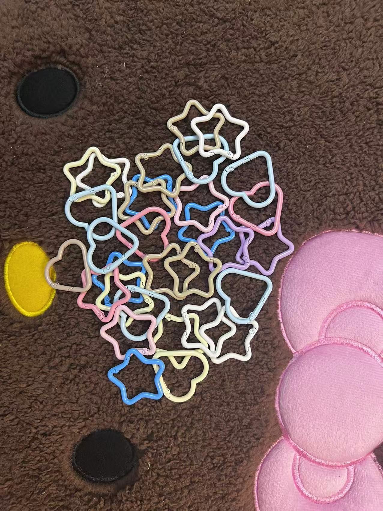 ins爱心扣包挂件心形挂扣挂钩背包钥匙扣登山扣户外配件