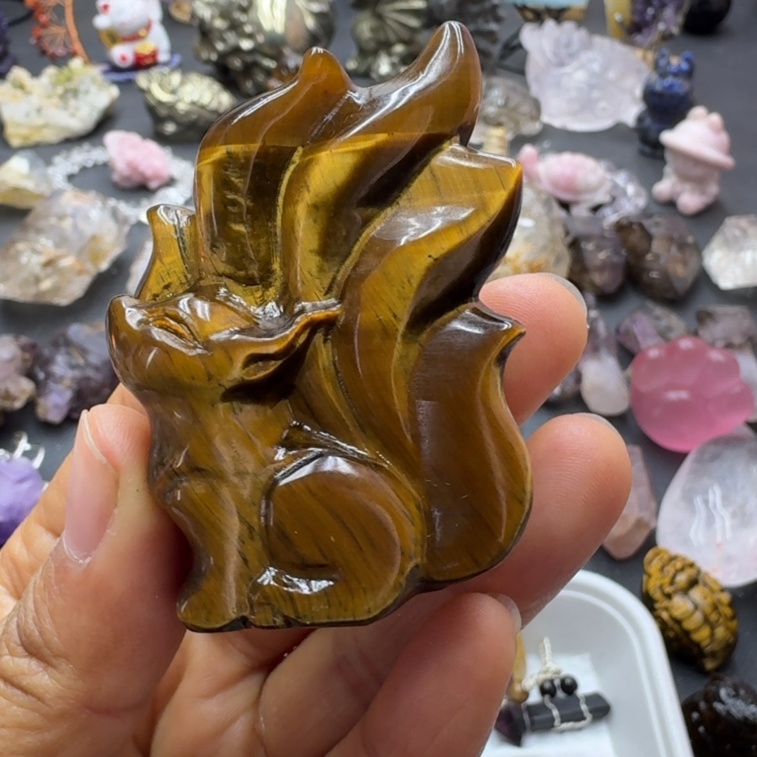 石材虎眼九尾的故事