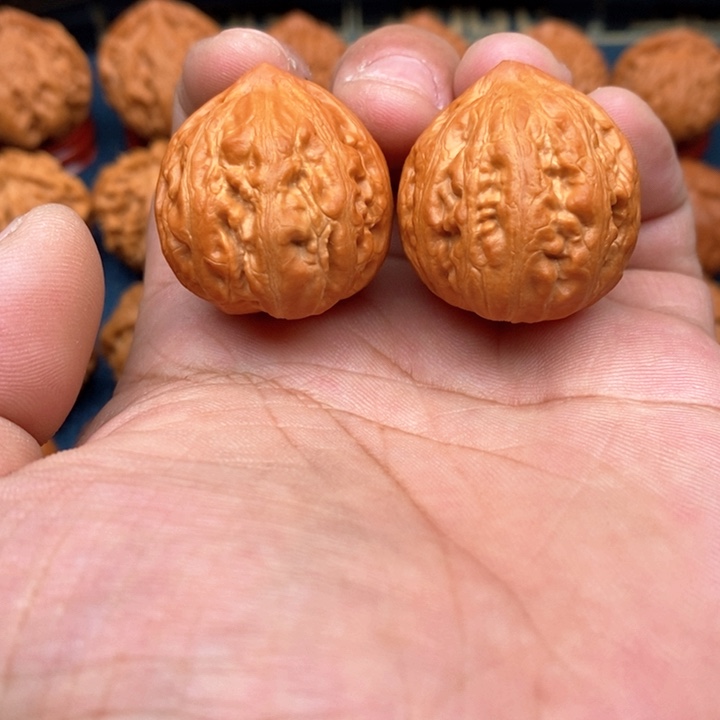 文玩核桃把件玉观音