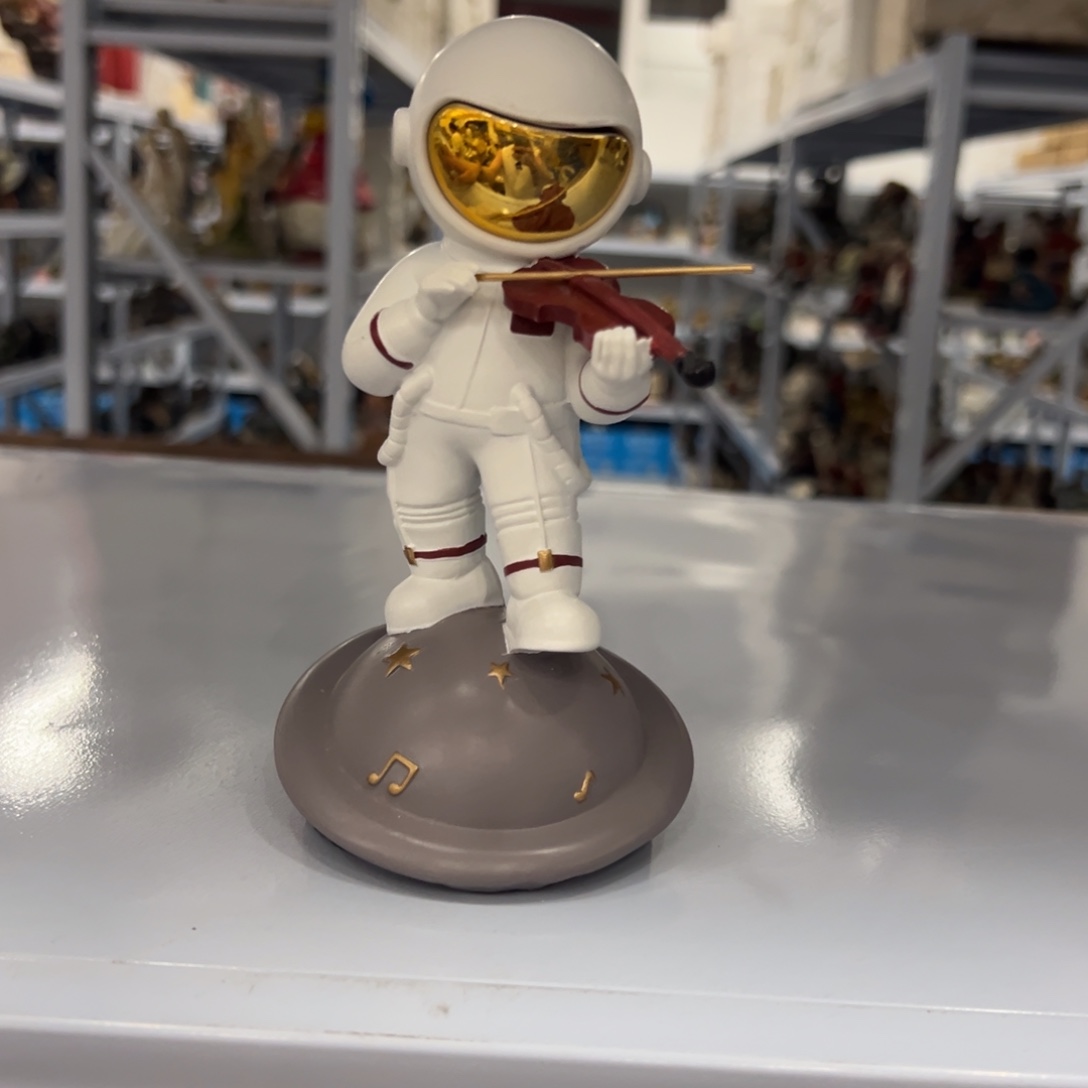 树脂中古摆件默认瑕疵