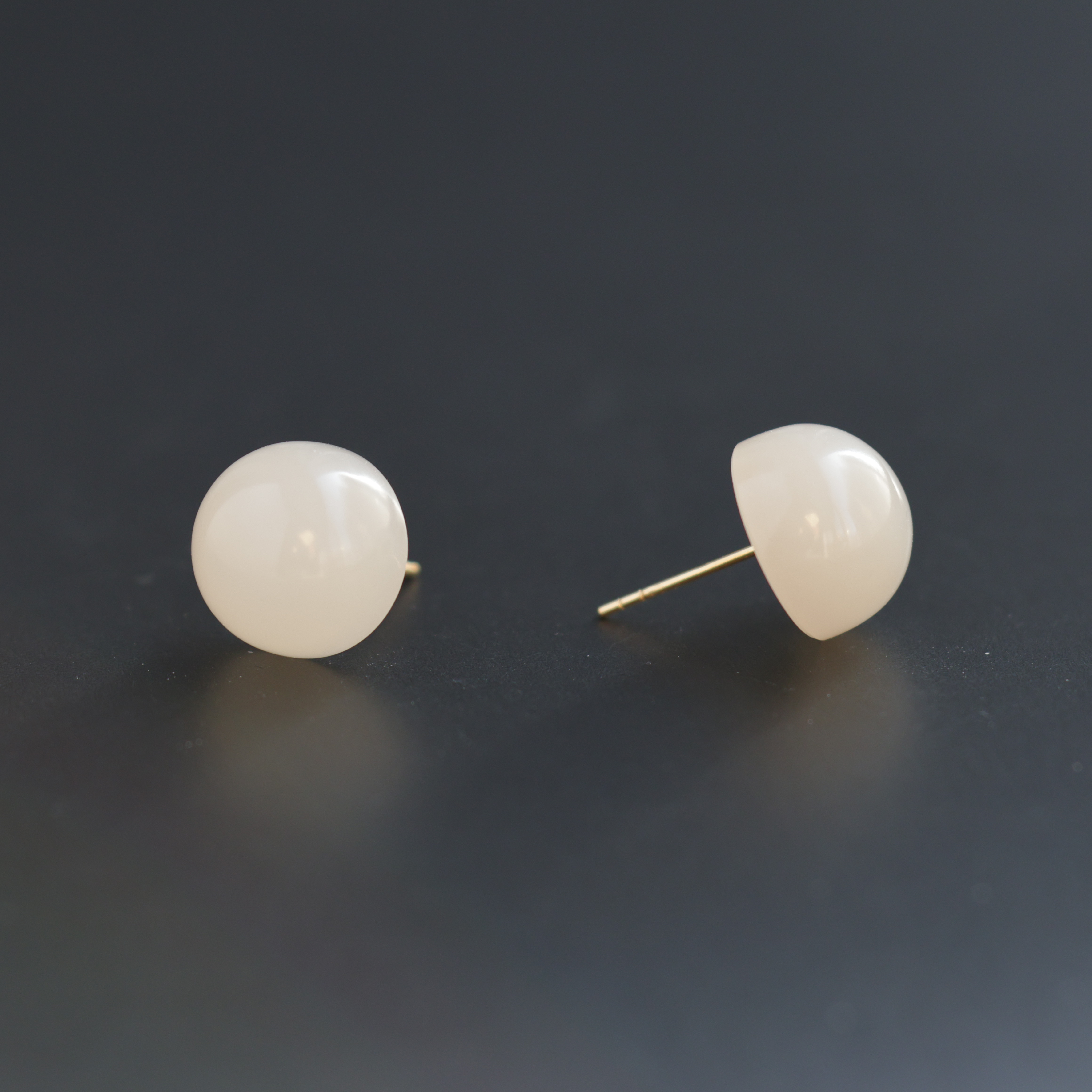 一团和气 | 严选精品和田玉藕粉12mm18k金耳饰
