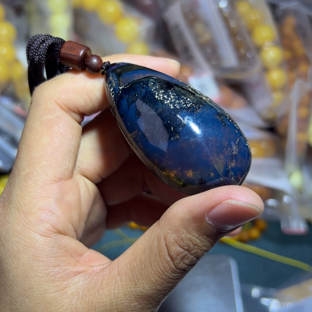 琥珀珠宝奇石未镶嵌329