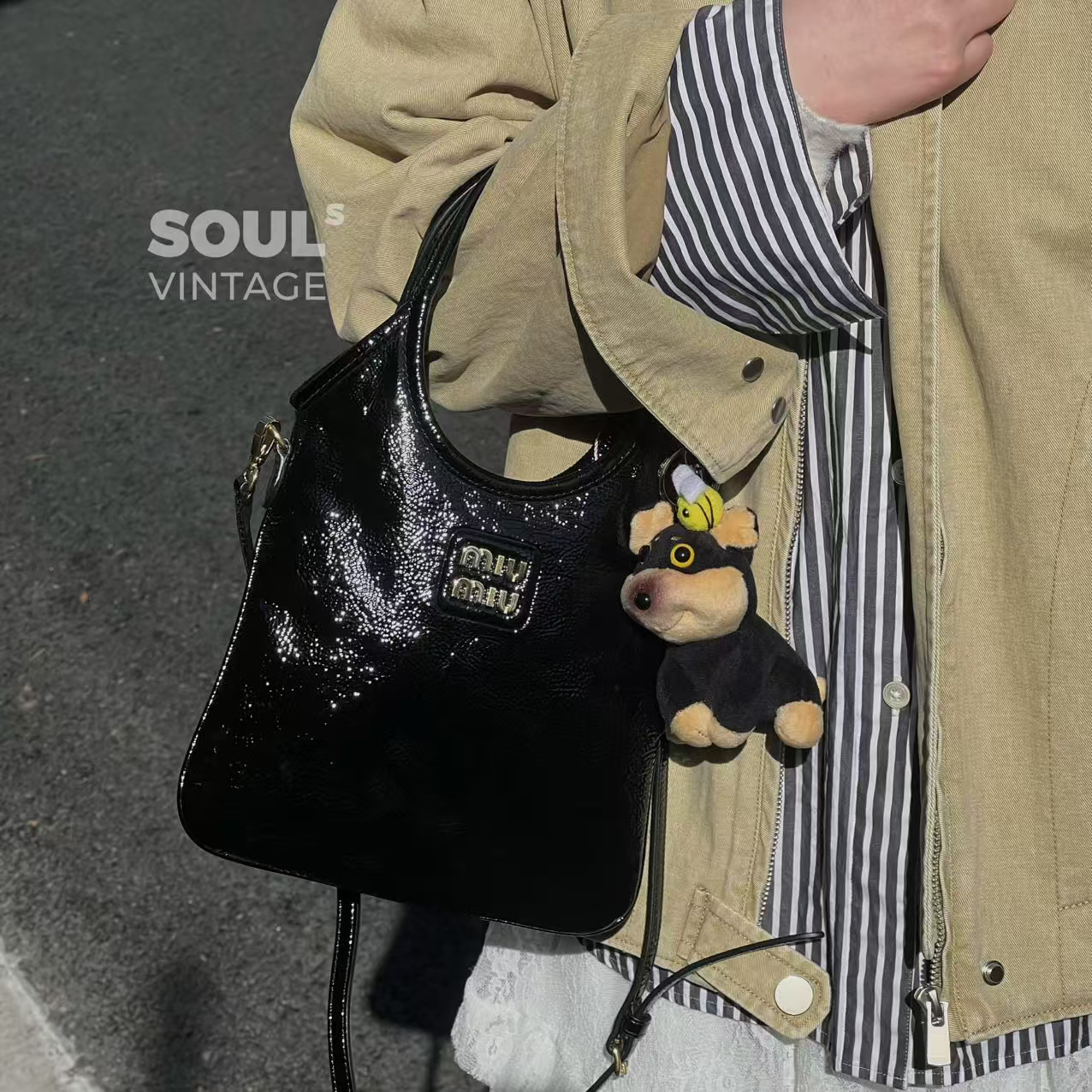 95新 MIU MIU/缪缪 Miumiu 黑金 油蜡 ivymini单肩包/634938184