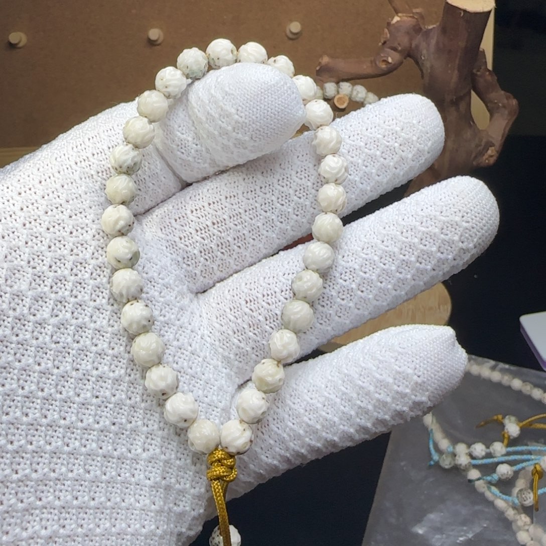 2***1手串星月菩提7圆绿背玉化无相手持