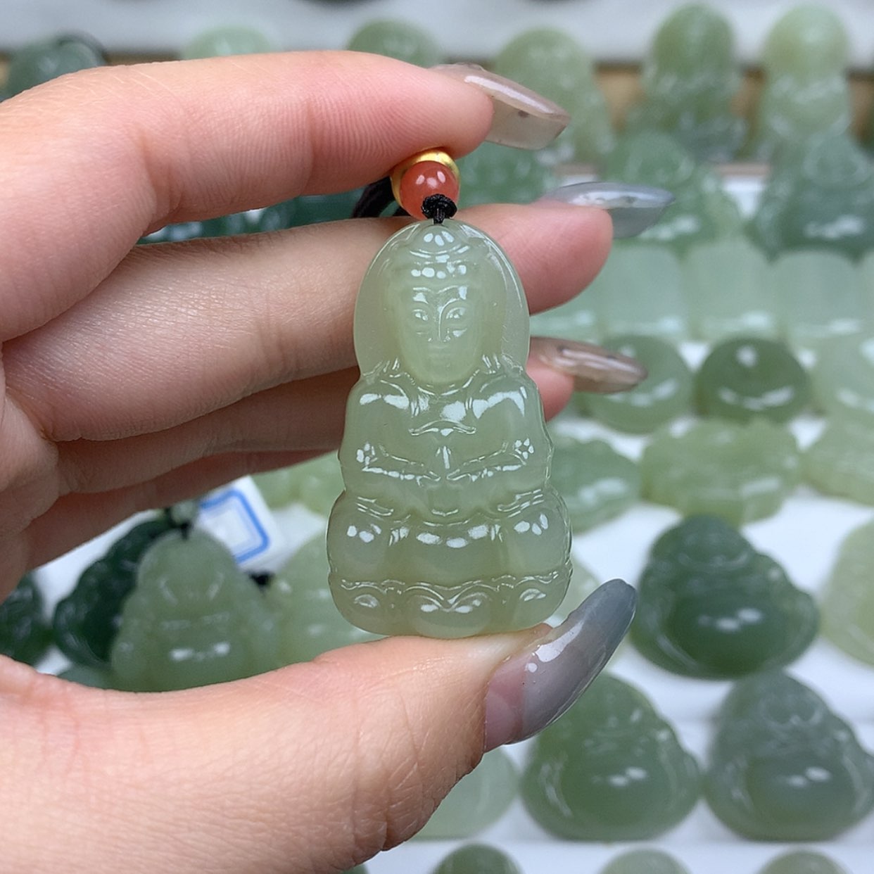 【闪购商品】颈饰未镶嵌和田玉