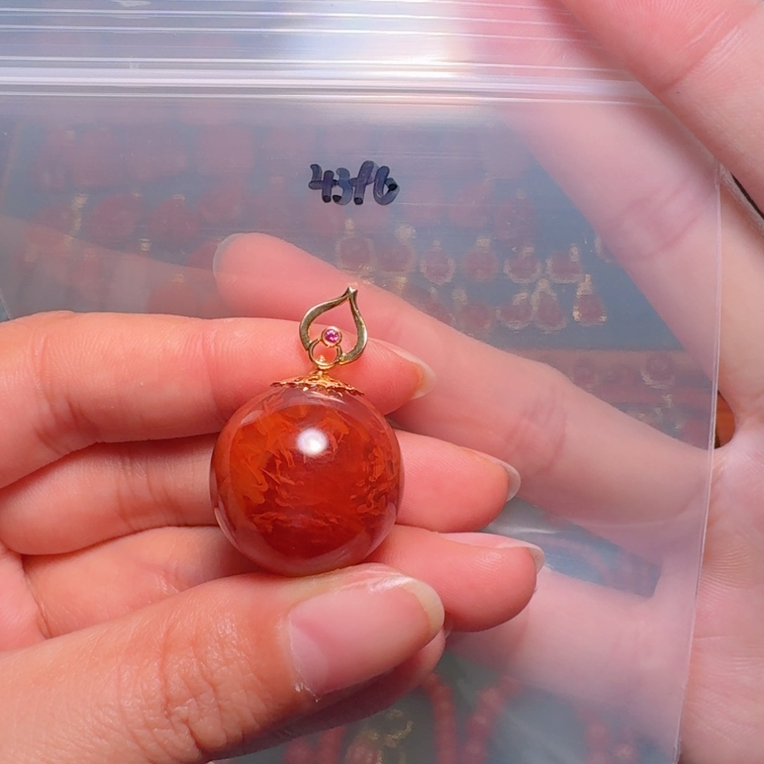 南红玛瑙南红21+18K金镶嵌