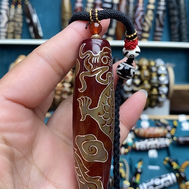 玛瑙/玉髓合金颈饰